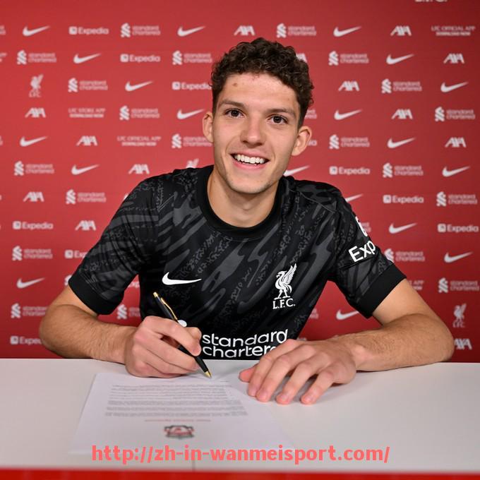 完美体育app-法甲球队经济分析报告及未来财务发展战略探讨