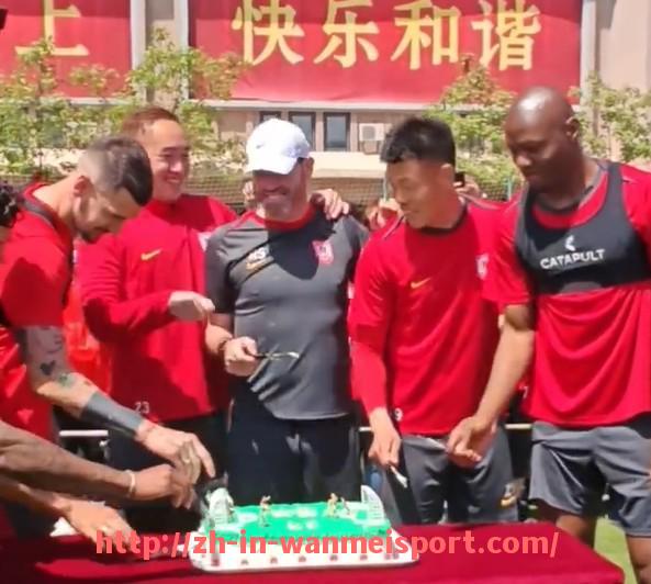 完美体育app-世俱杯球员分项技术数据对赛后评分结果的影响占比分析